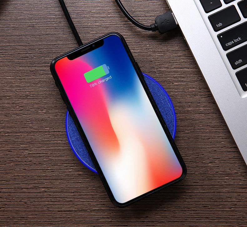 MagnaGear Qi Fast Round Fabric Wireless Charger