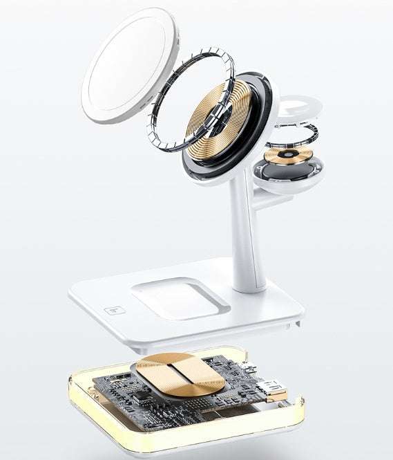 MagnaGear 3 in 1 Magnetic Wireless Charger